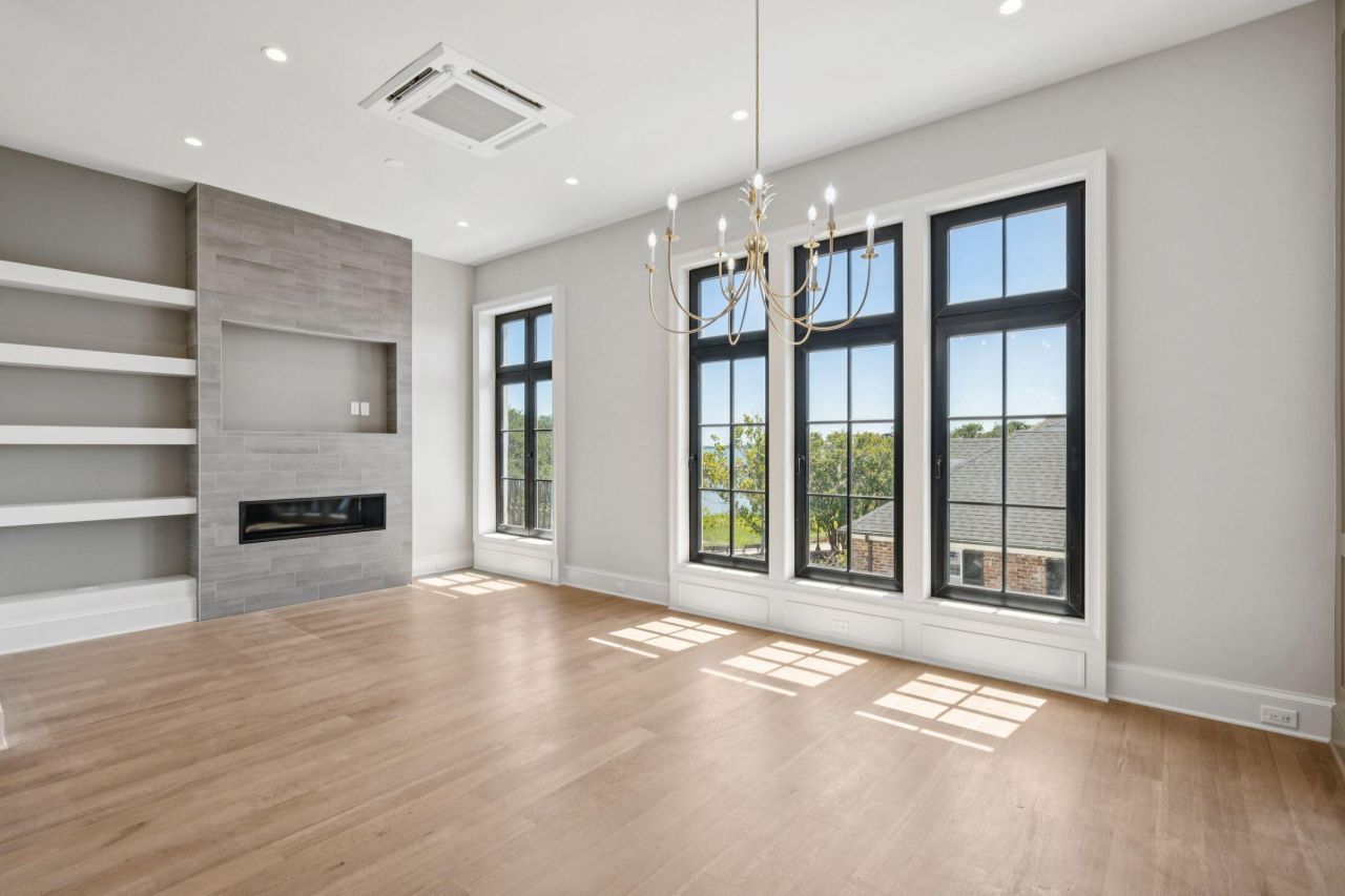 4 Exchange Street Photo 16