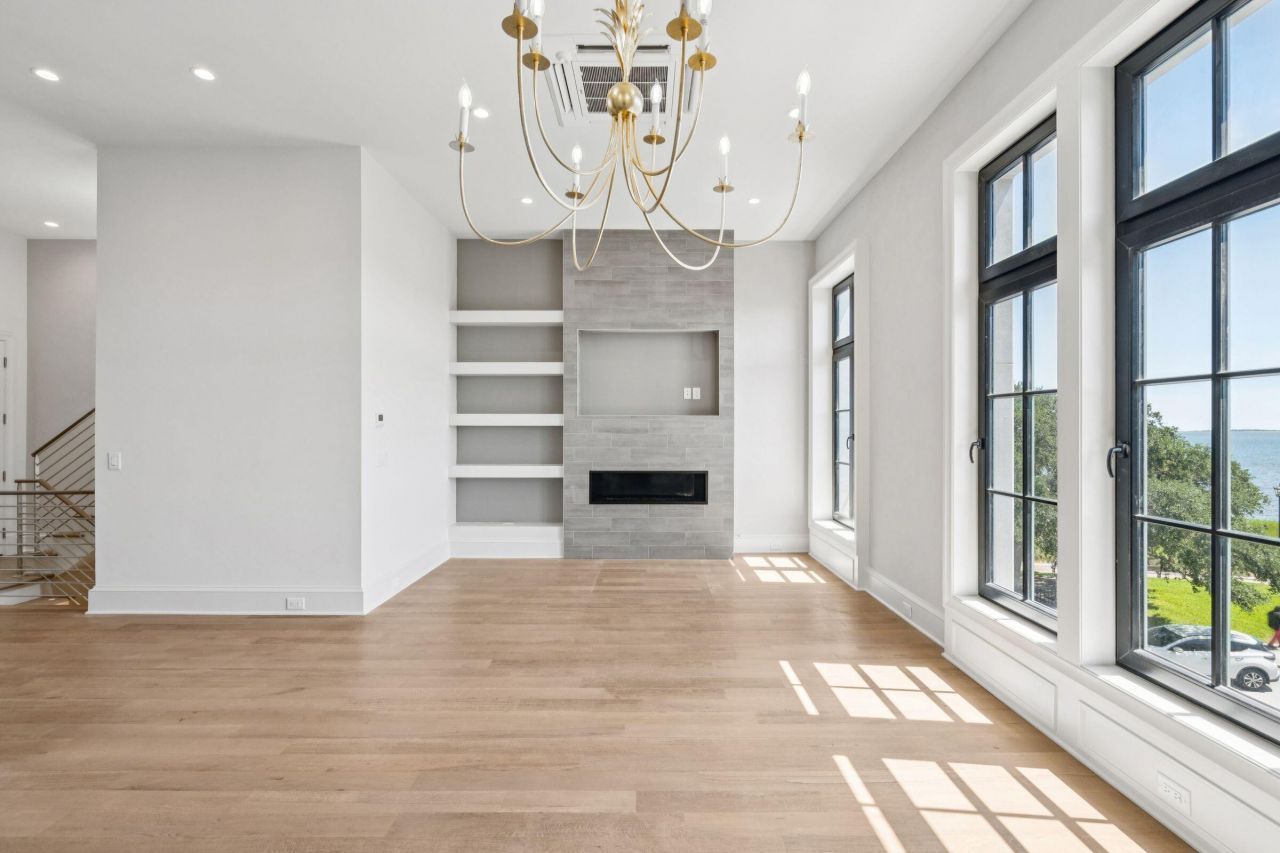 4 Exchange Street Photo 17