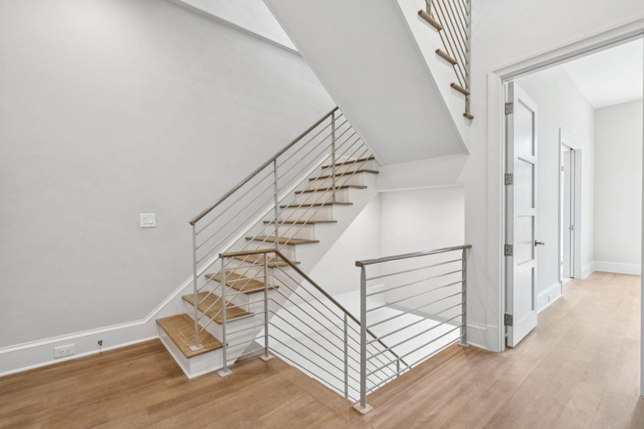 4 Exchange Street Photo 22