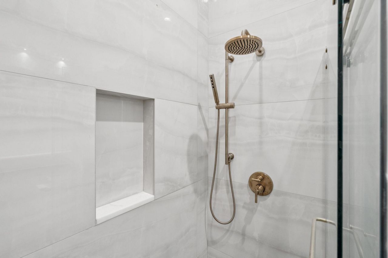 4 Exchange Street Photo 37