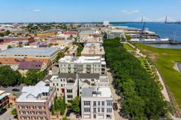 4 Exchange Street photo 4