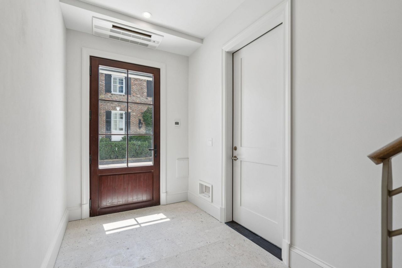 4 Exchange Street Photo 7