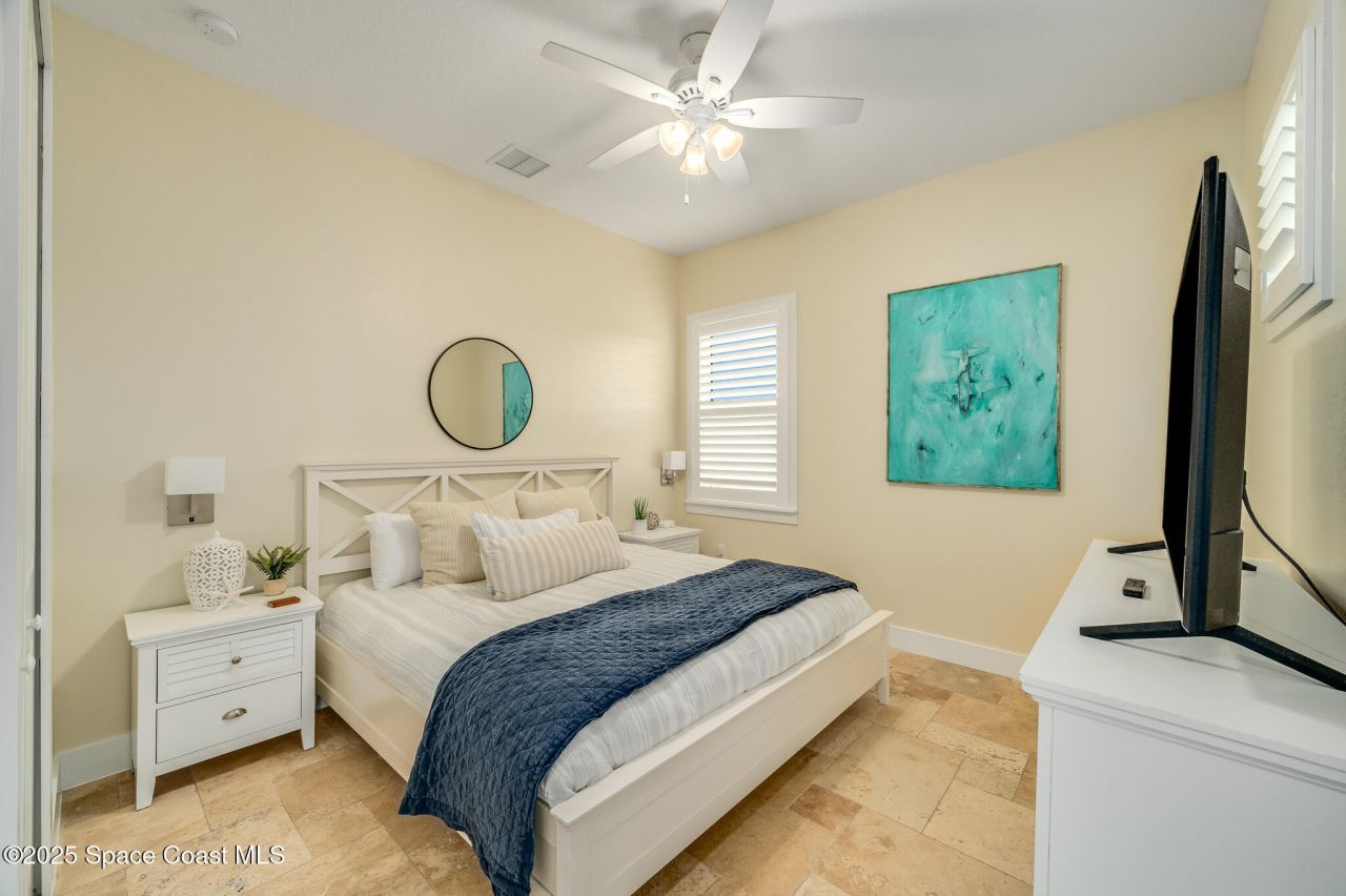 226 S Atlantic Avenue E, Cocoa Beach, FL 32931 Photo