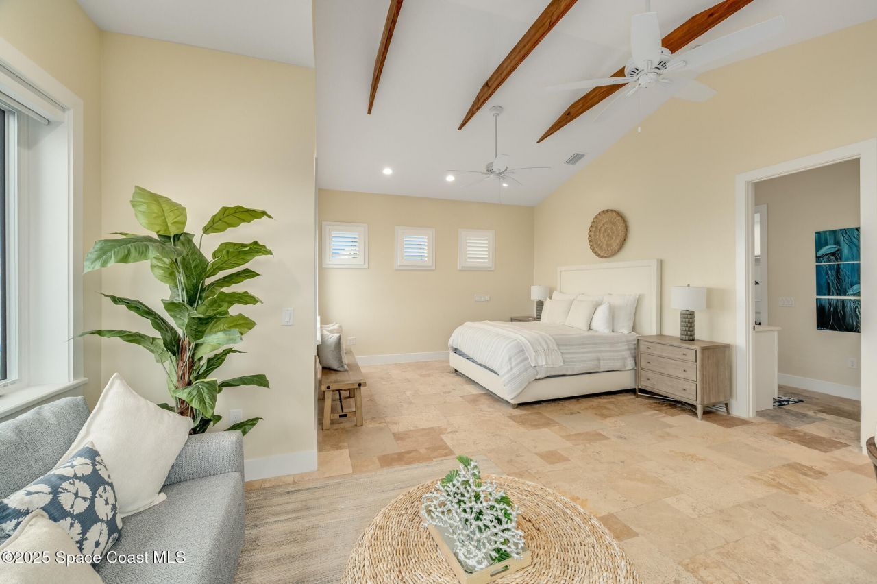 226 S Atlantic Avenue E, Cocoa Beach, FL 32931 Photo