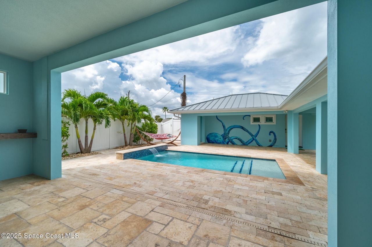 226 S Atlantic Avenue E, Cocoa Beach, FL 32931 Photo