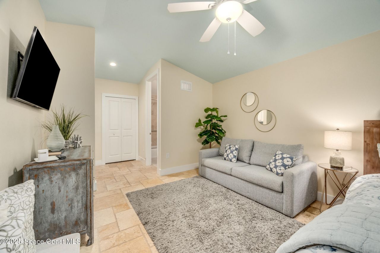 226 S Atlantic Avenue E, Cocoa Beach, FL 32931 Photo