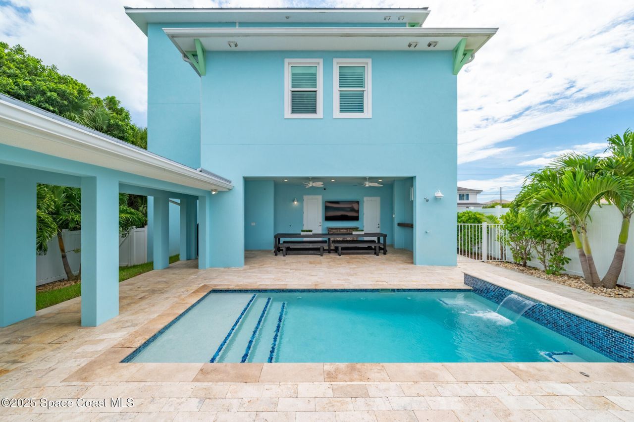 226 S Atlantic Avenue E, Cocoa Beach, FL 32931 Photo