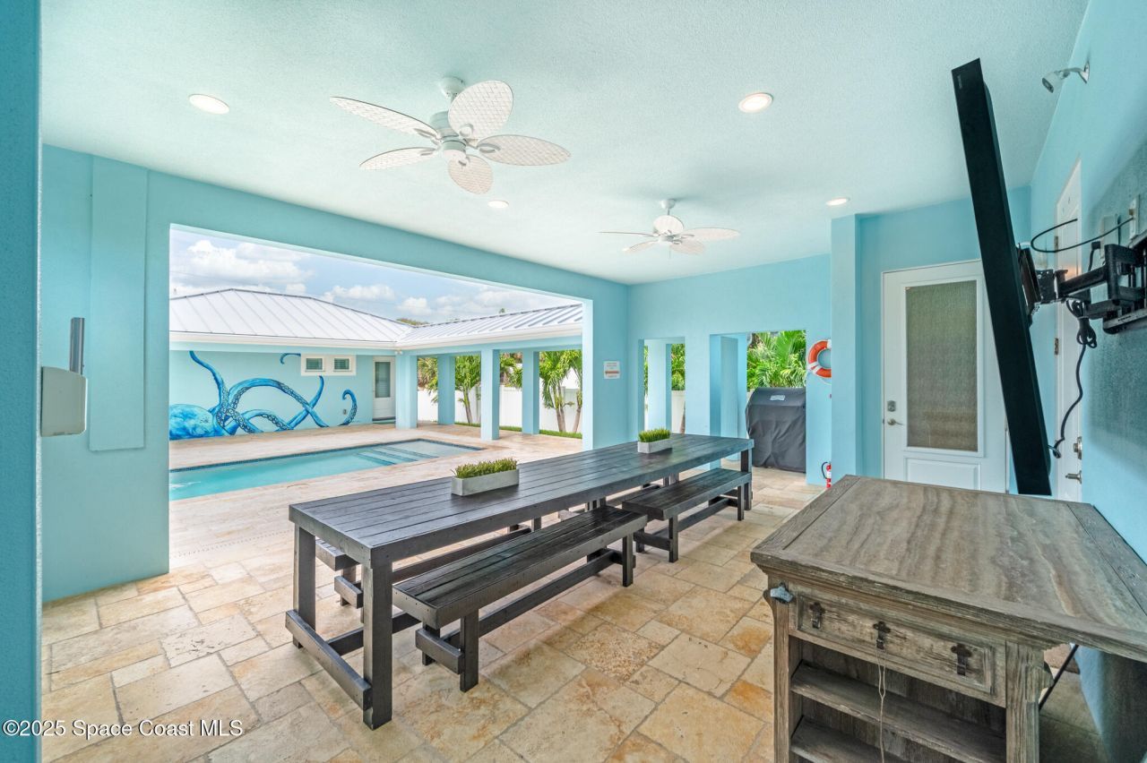 226 S Atlantic Avenue E, Cocoa Beach, FL 32931 Photo