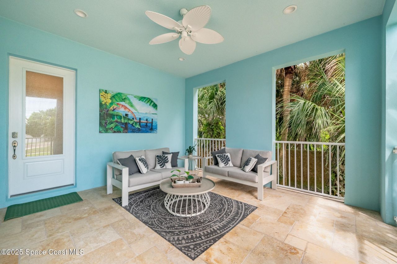 226 S Atlantic Avenue E, Cocoa Beach, FL 32931 Photo