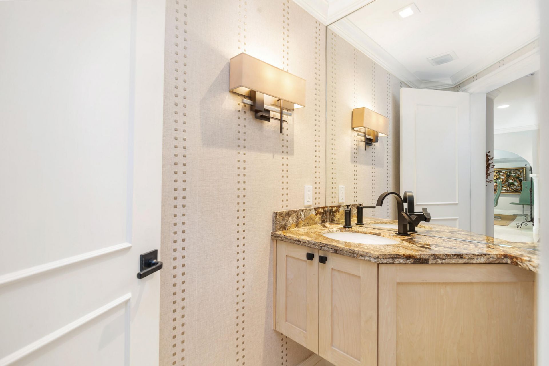 255 Everglade Avenue, Palm Beach, FL 33480 Photo