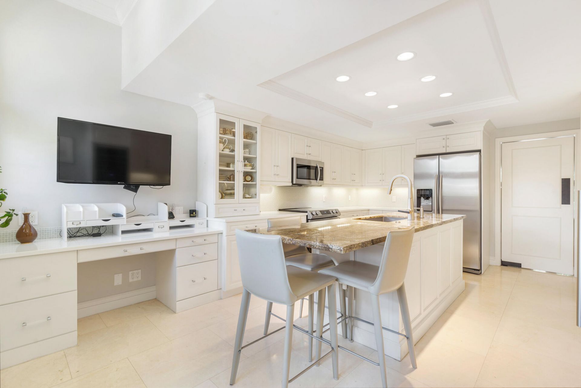 255 Everglade Avenue, Palm Beach, FL 33480 Photo