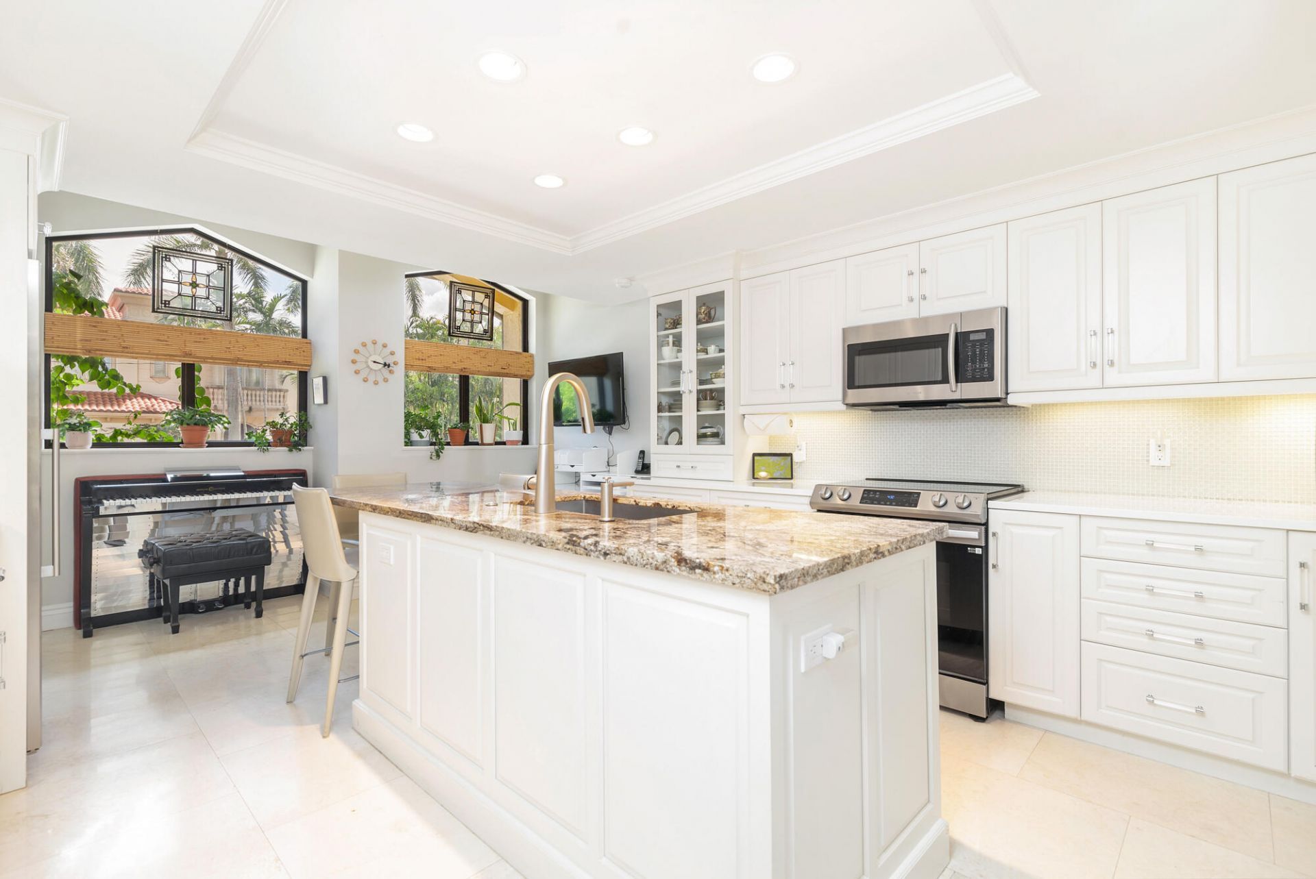 255 Everglade Avenue, Palm Beach, FL 33480 Photo