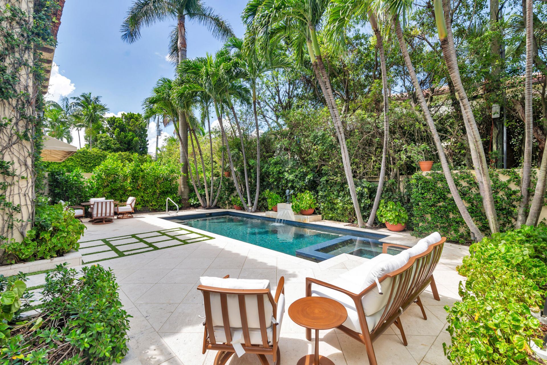 255 Everglade Avenue, Palm Beach, FL 33480 Photo