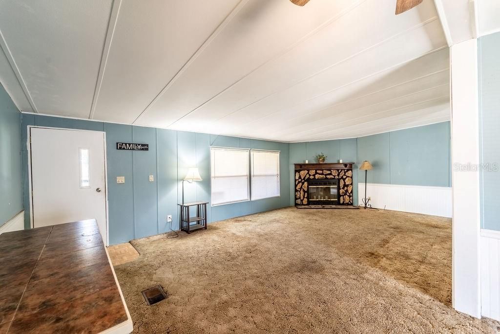 24031 Armadillo Road, Astor, FL 32102 Photo