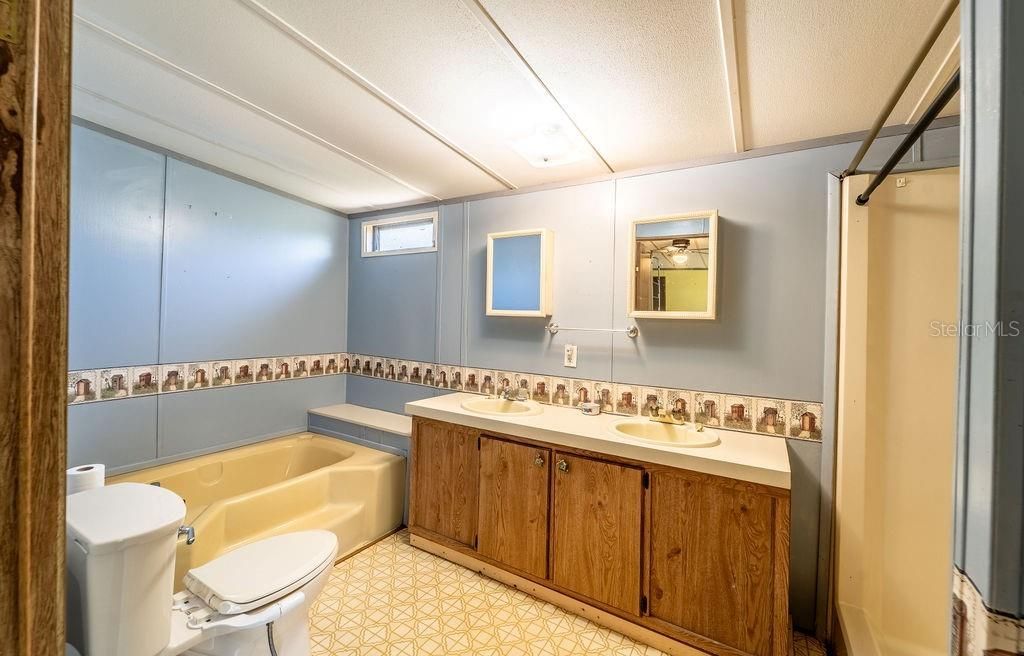 24031 Armadillo Road, Astor, FL 32102 Photo