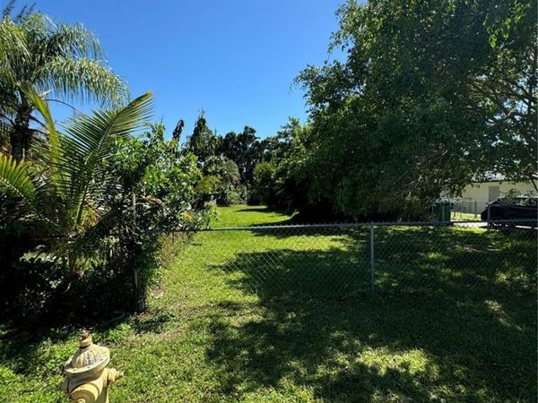 3030 KAREN DRIVE, NAPLES, FL 34112