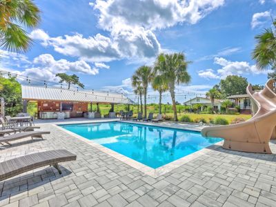 126 Fire Lane, Cross, SC 29436