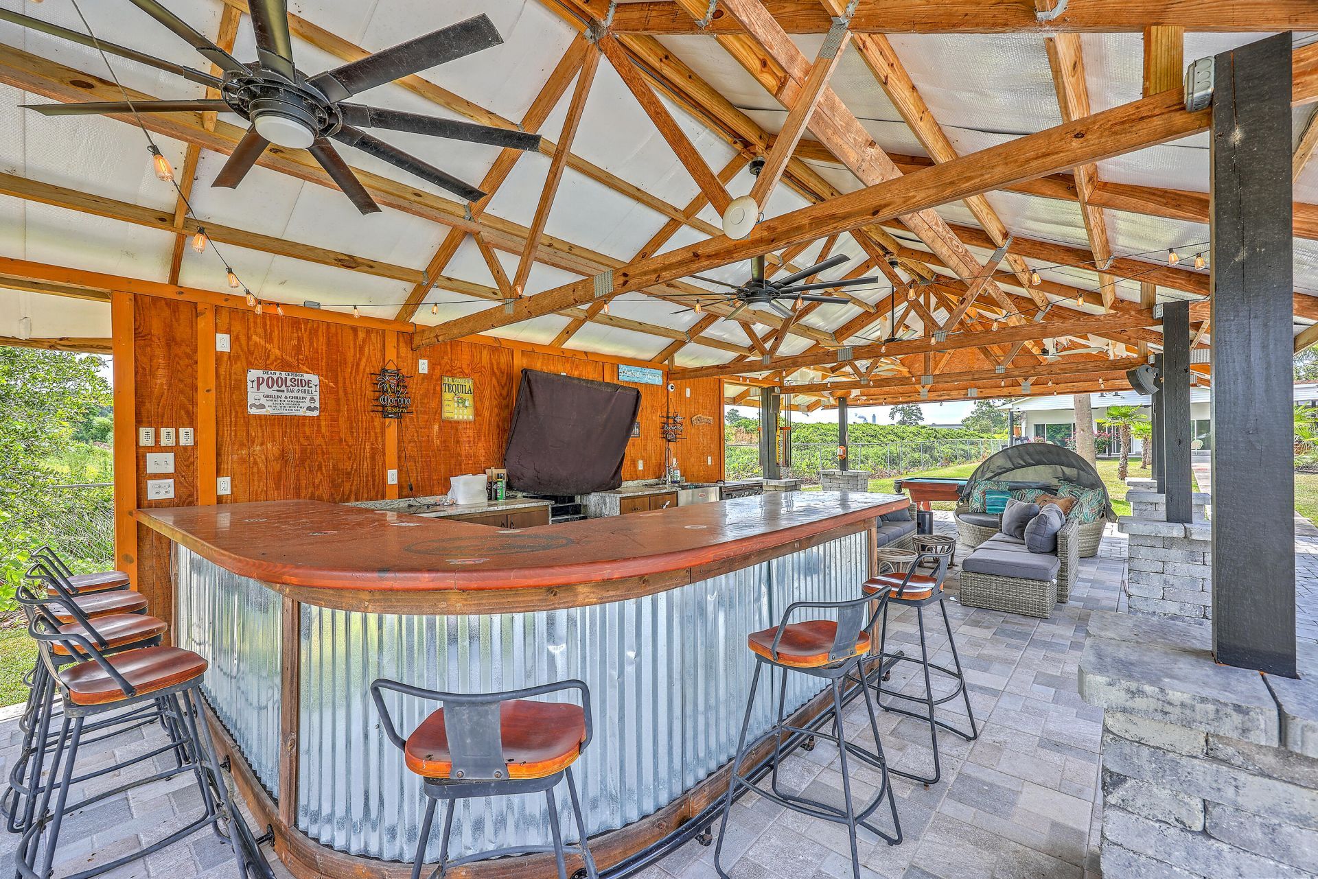 126 Fire Lane Photo 17