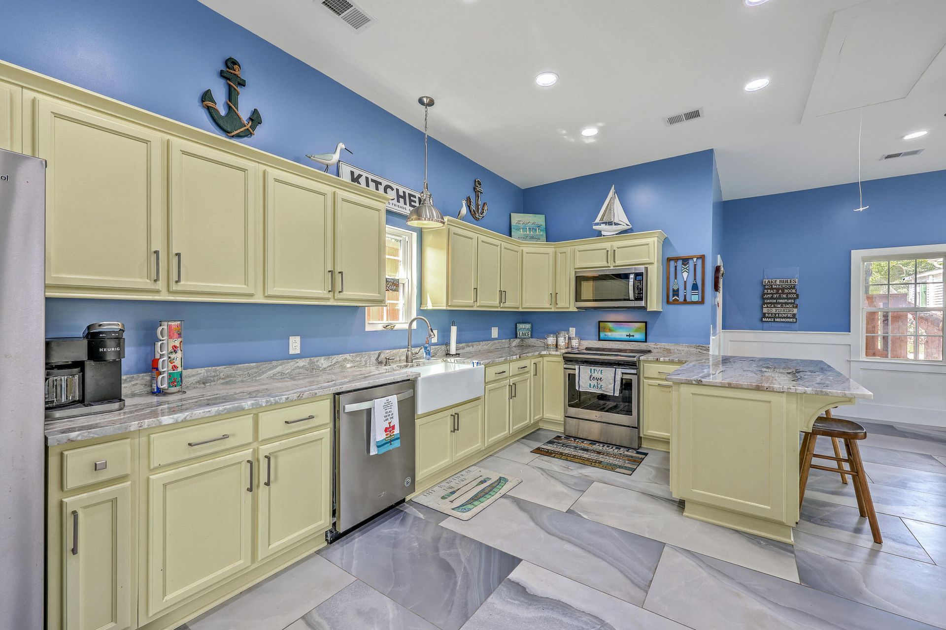 126 Fire Lane Photo 33