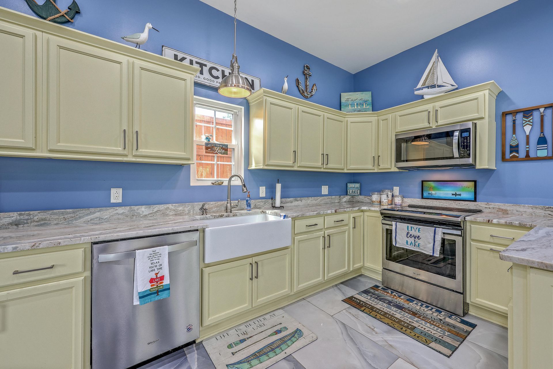 126 Fire Lane Photo 34