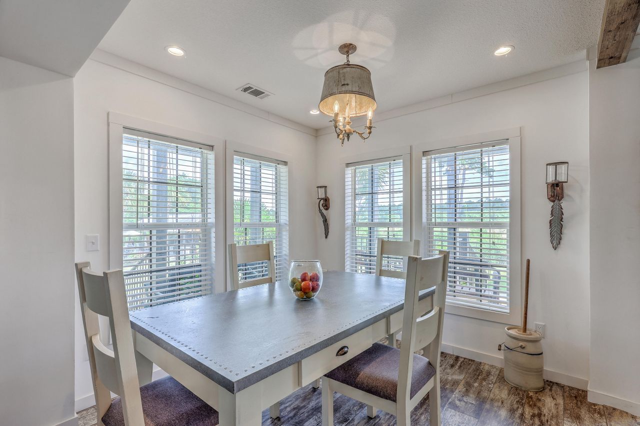 126 Fire Lane Photo 43