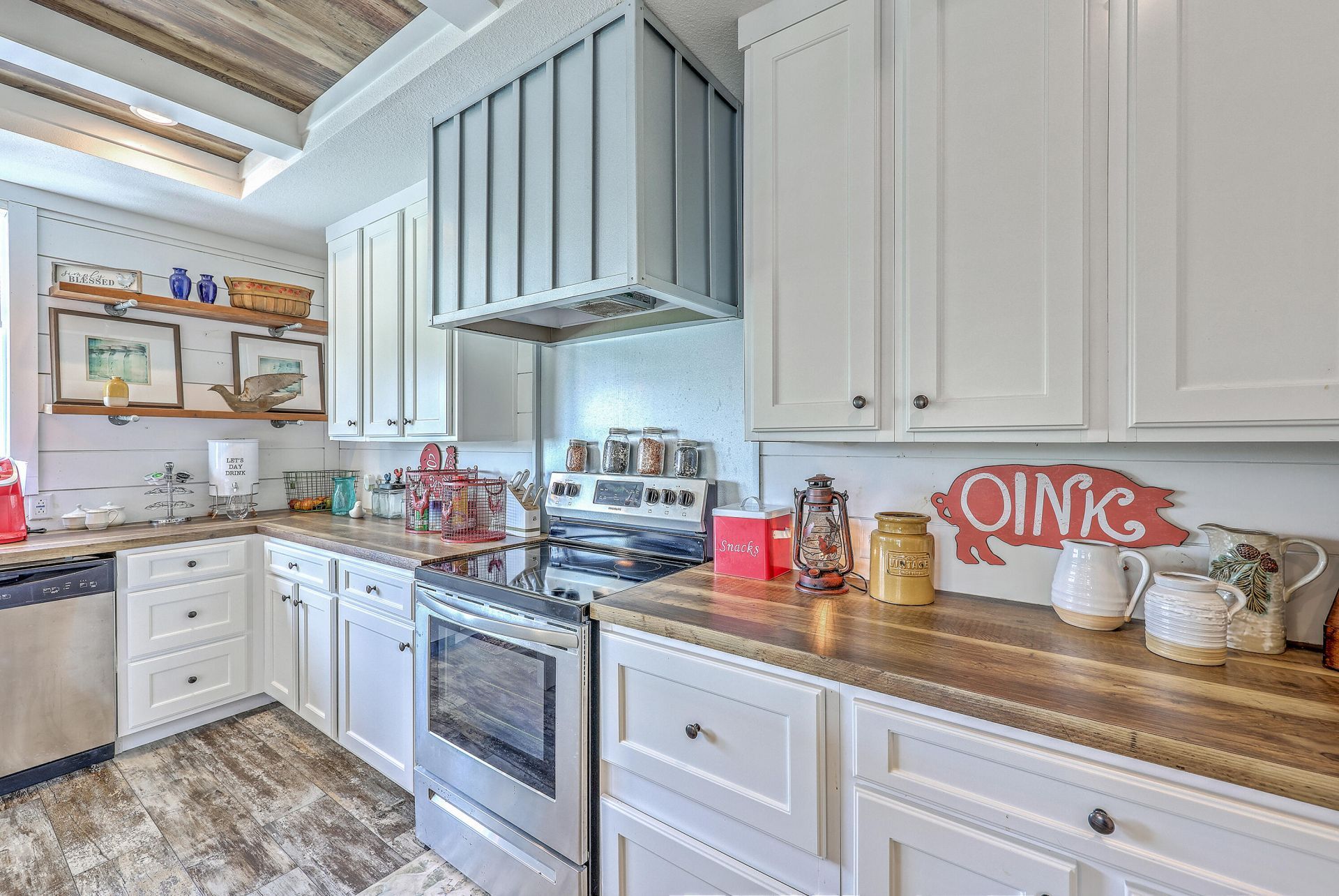 126 Fire Lane Photo 49