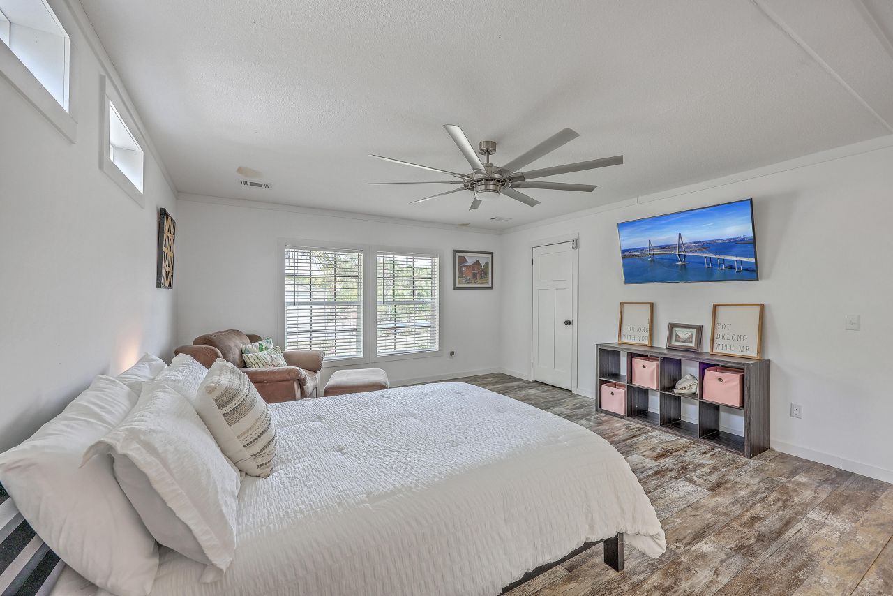 126 Fire Lane Photo 53