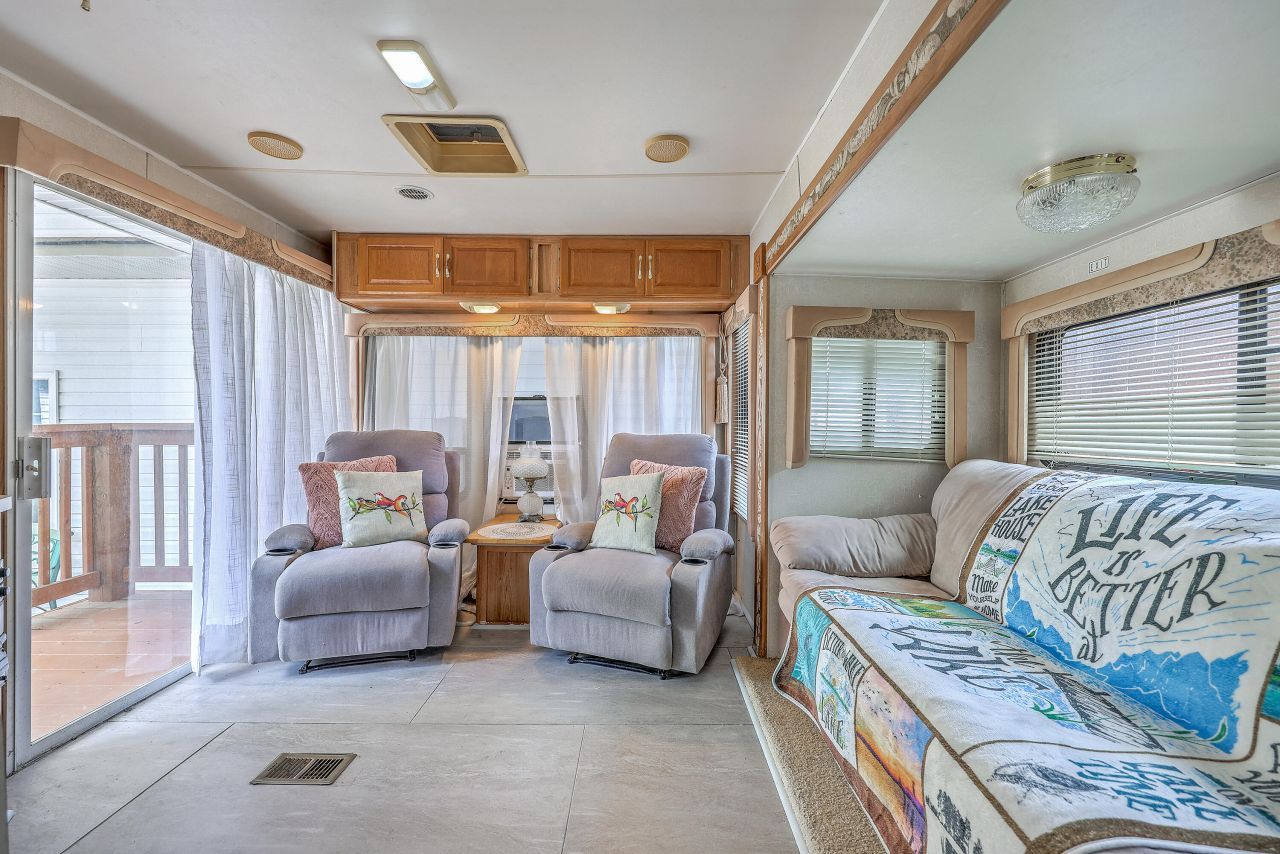 126 Fire Lane Photo 65