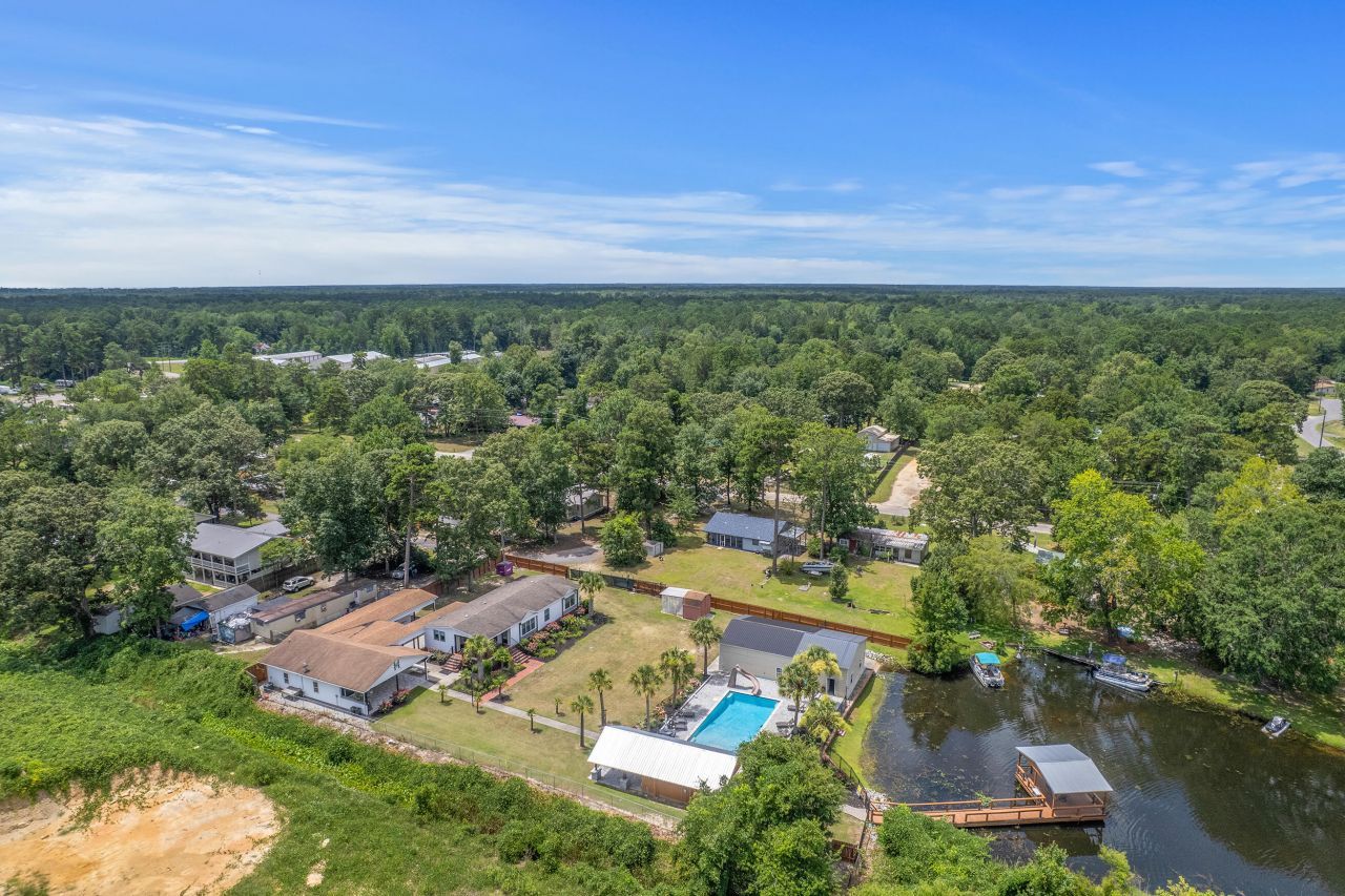 126 Fire Lane Photo 80