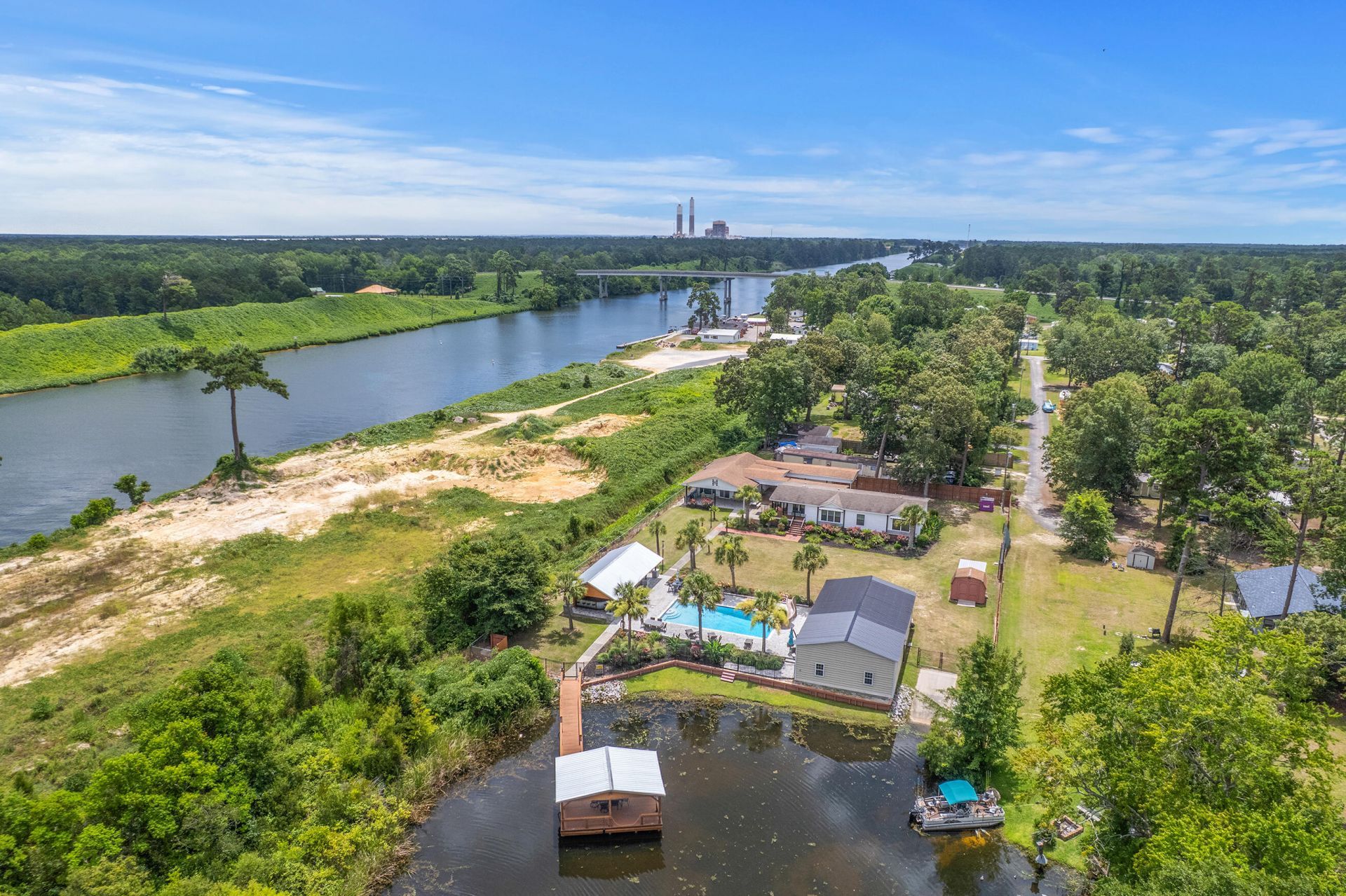 126 Fire Lane Photo 81