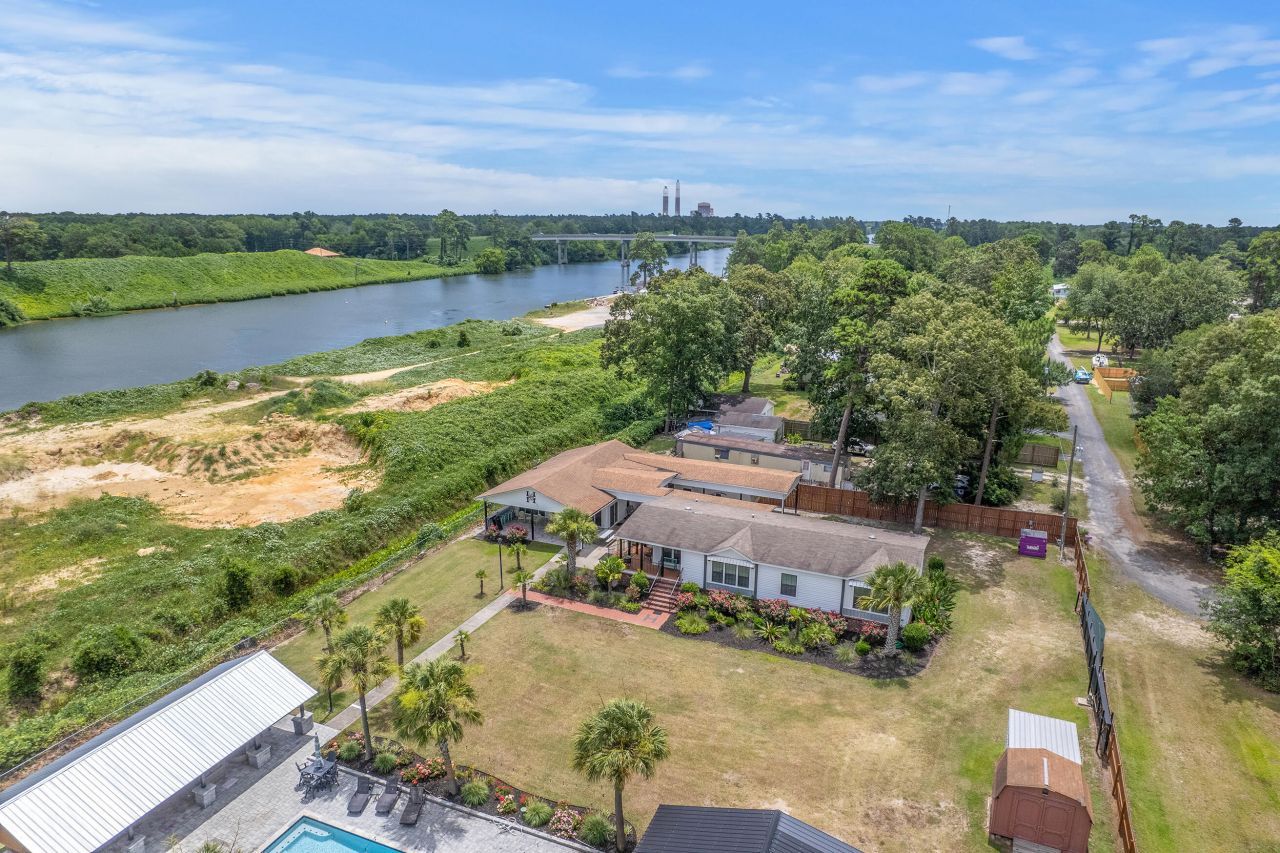 126 Fire Lane Photo 83