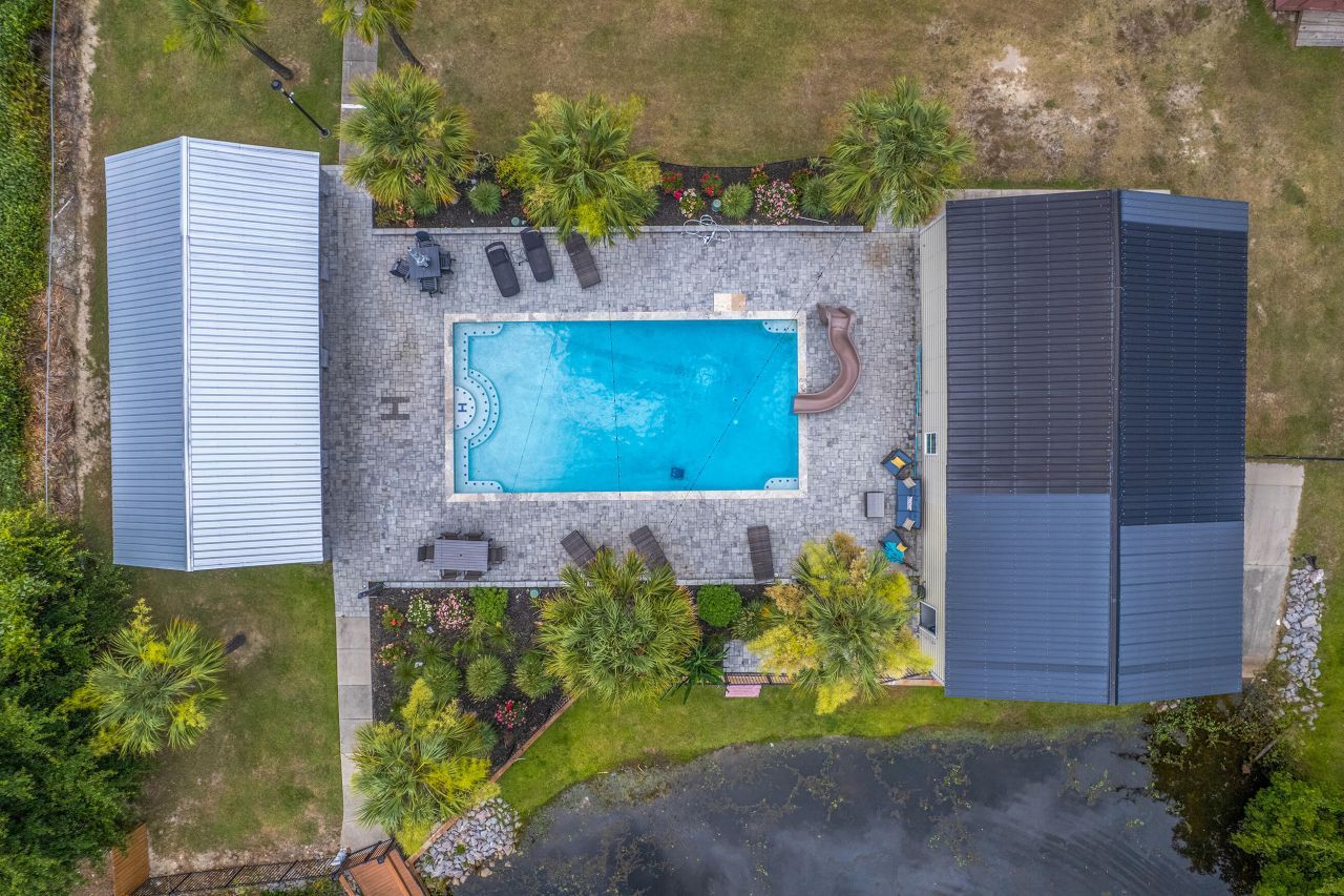 126 Fire Lane Photo 84