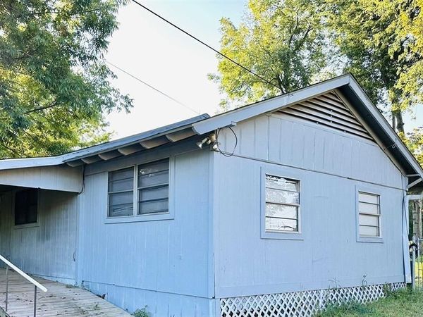 316 Kaufman, Mount Vernon, TX 75457