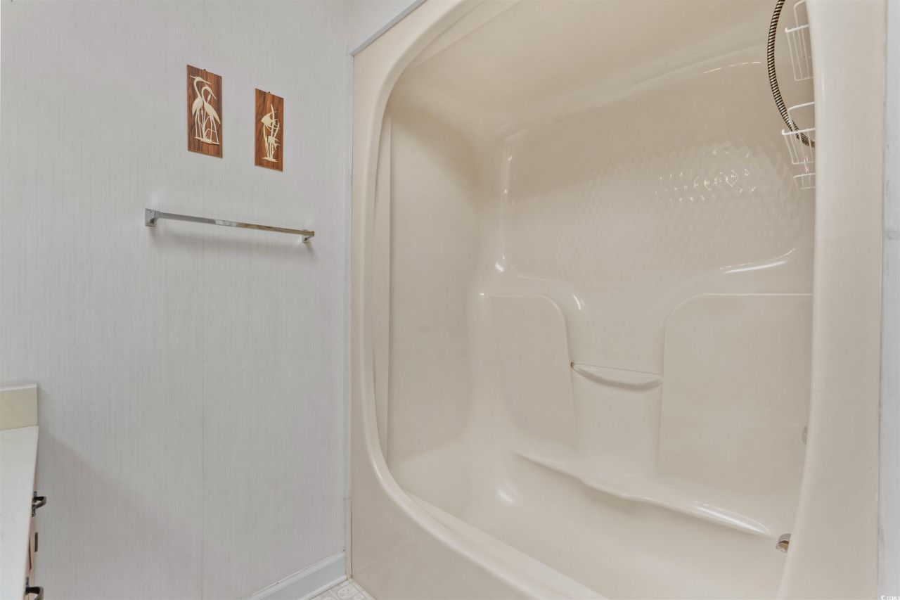 2142 Marion Circle Photo 17