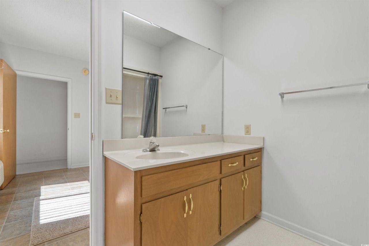 2142 Marion Circle Photo 20