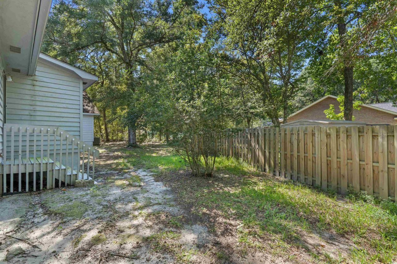 2142 Marion Circle Photo 30