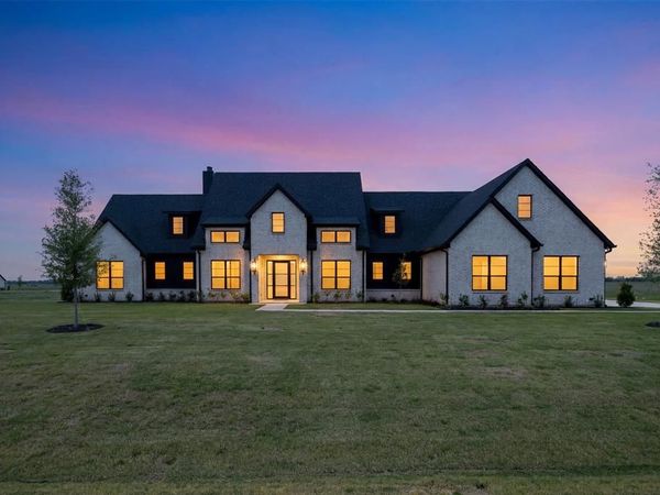 133 Liv Meadow Way, Waxahachie, TX 75165