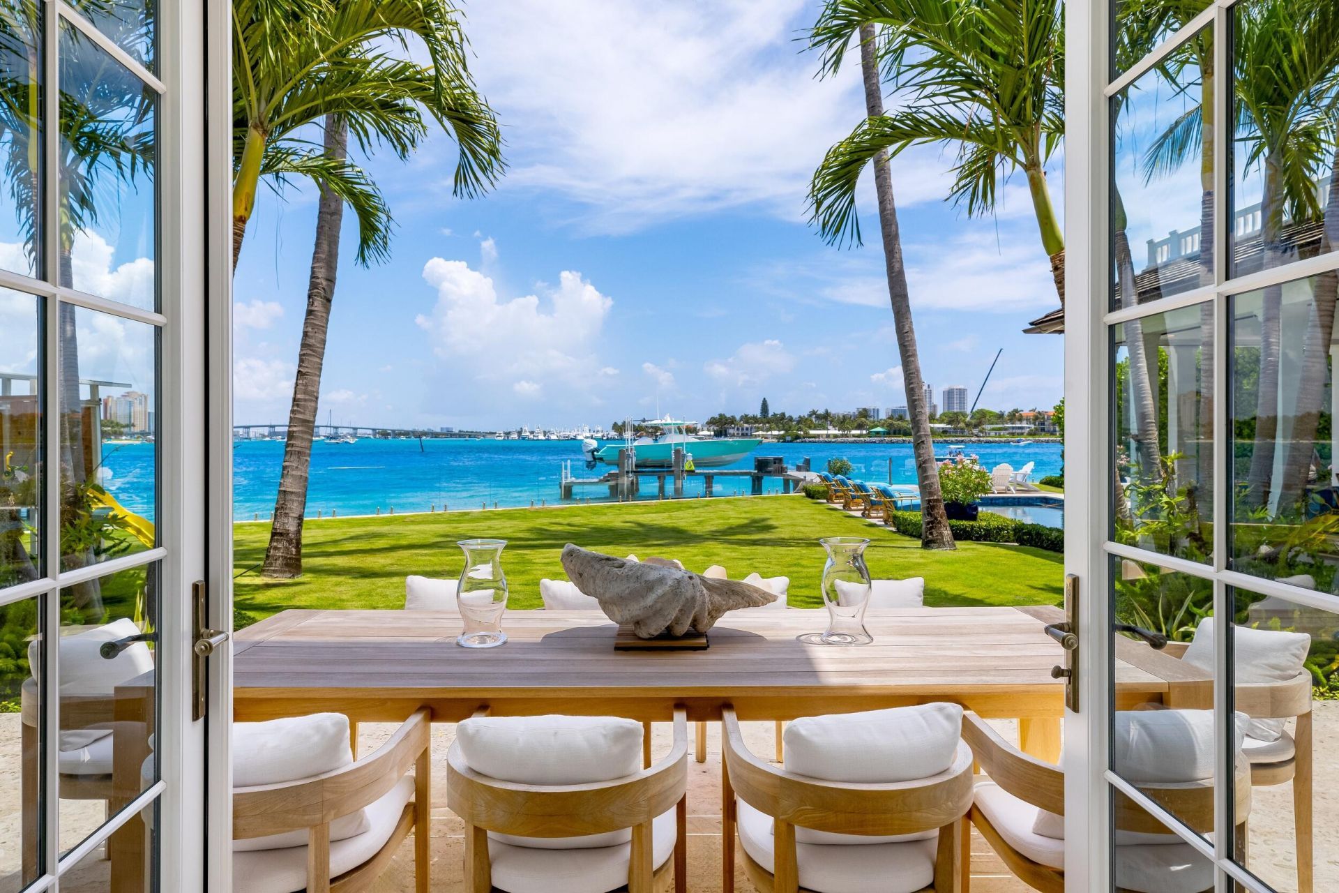 1610 N Ocean Boulevard, Palm Beach, FL 33480 Photo