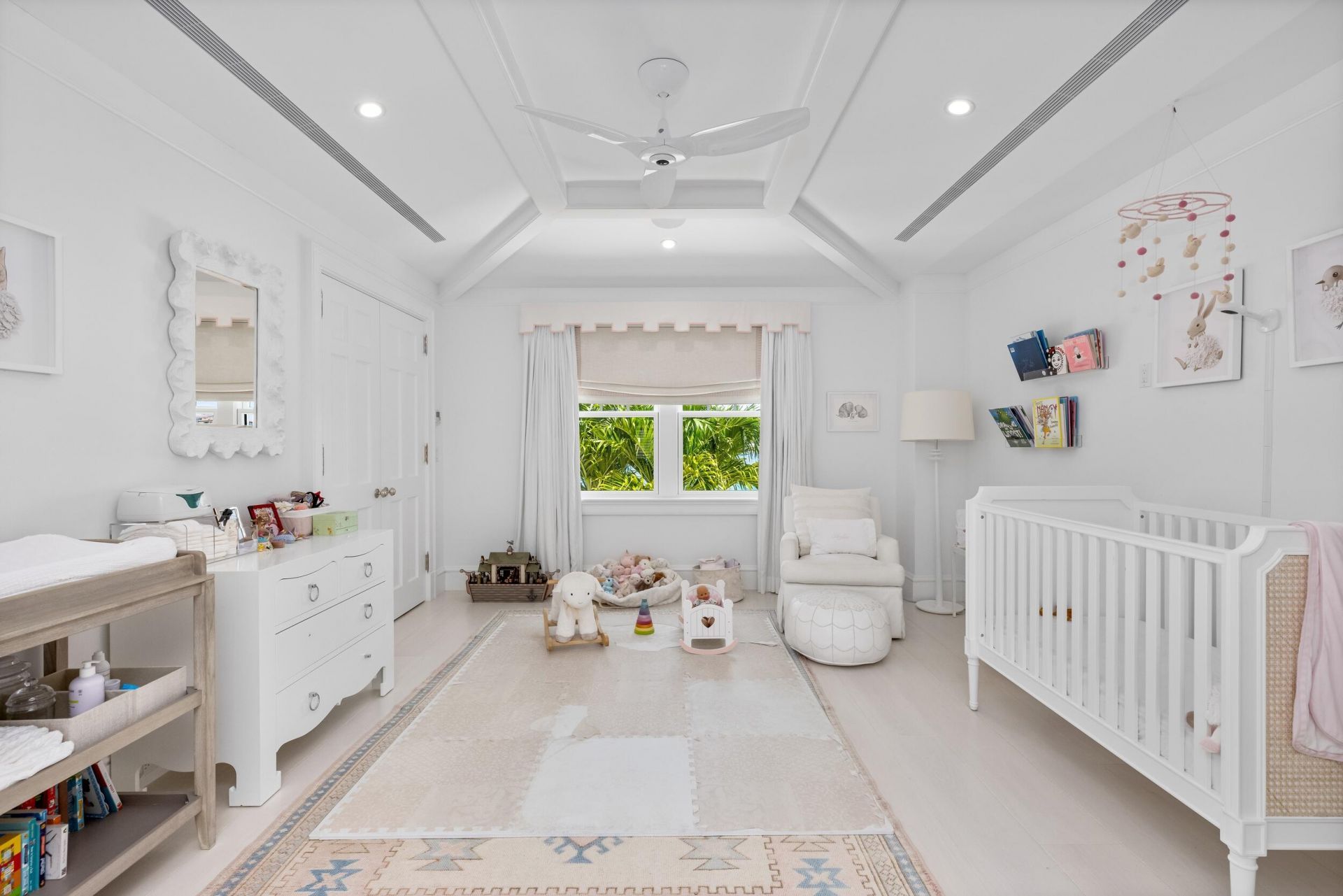 1610 N Ocean Boulevard, Palm Beach, FL 33480 Photo