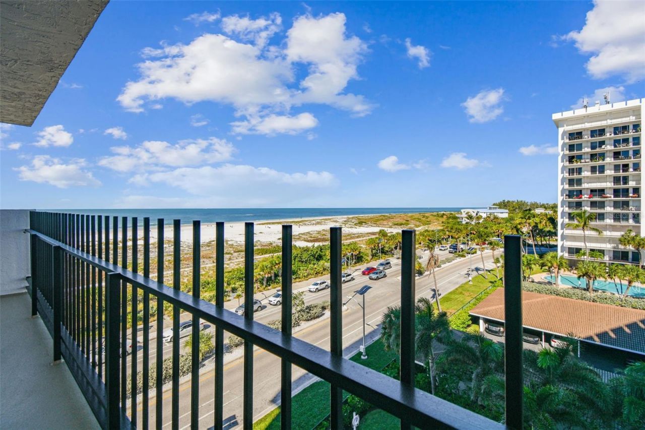 101 Benjamin Franklin Drive, Unit 61, Sarasota, FL 34236 Photo