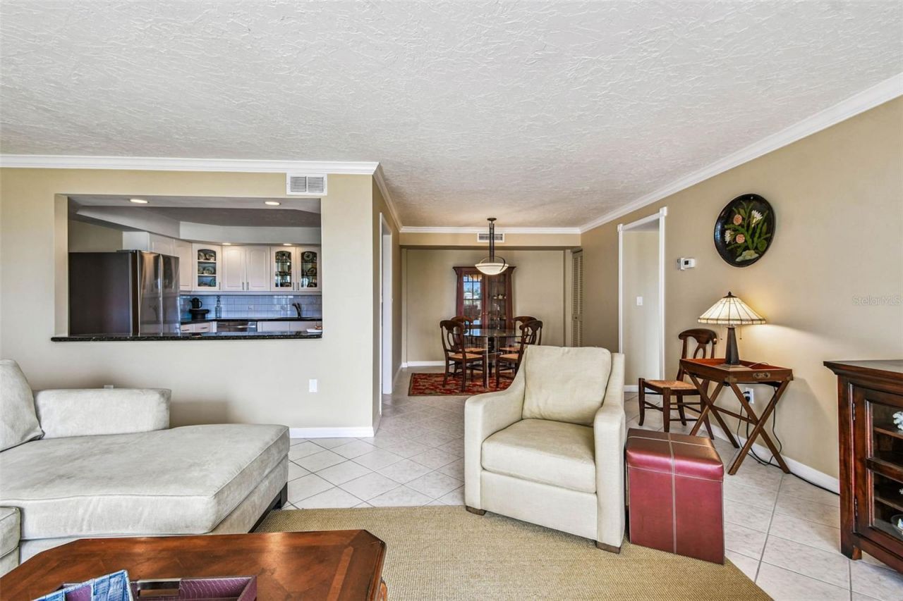 101 Benjamin Franklin Drive, Unit 61, Sarasota, FL 34236 Photo