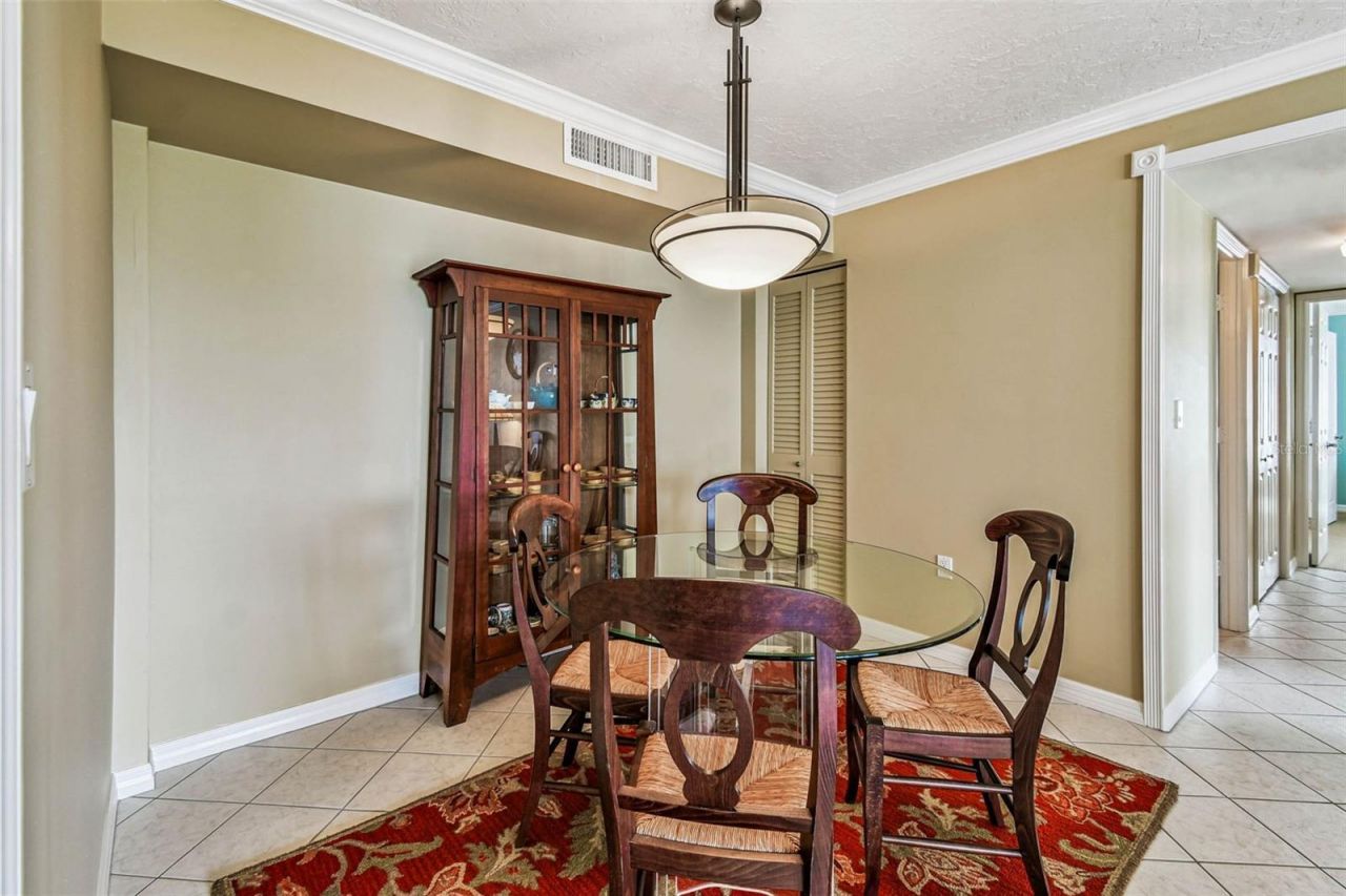 101 Benjamin Franklin Drive, Unit 61, Sarasota, FL 34236 Photo