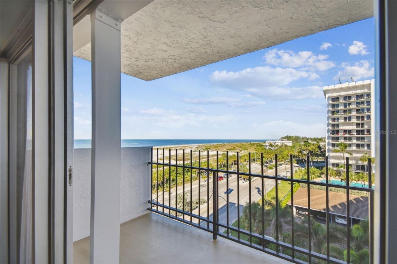 101 Benjamin Franklin Drive, Unit 61, Sarasota, FL 34236 Photo