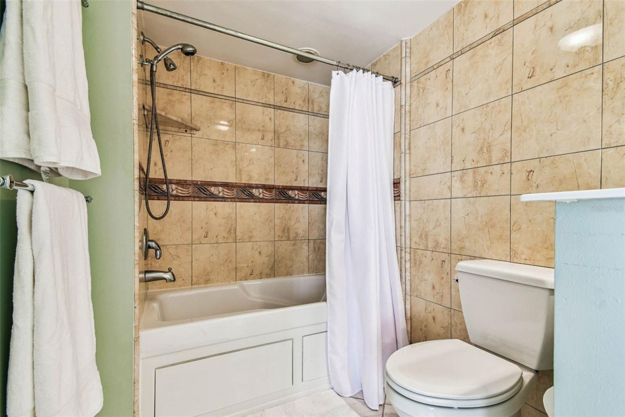 101 Benjamin Franklin Drive, Unit 61, Sarasota, FL 34236 Photo