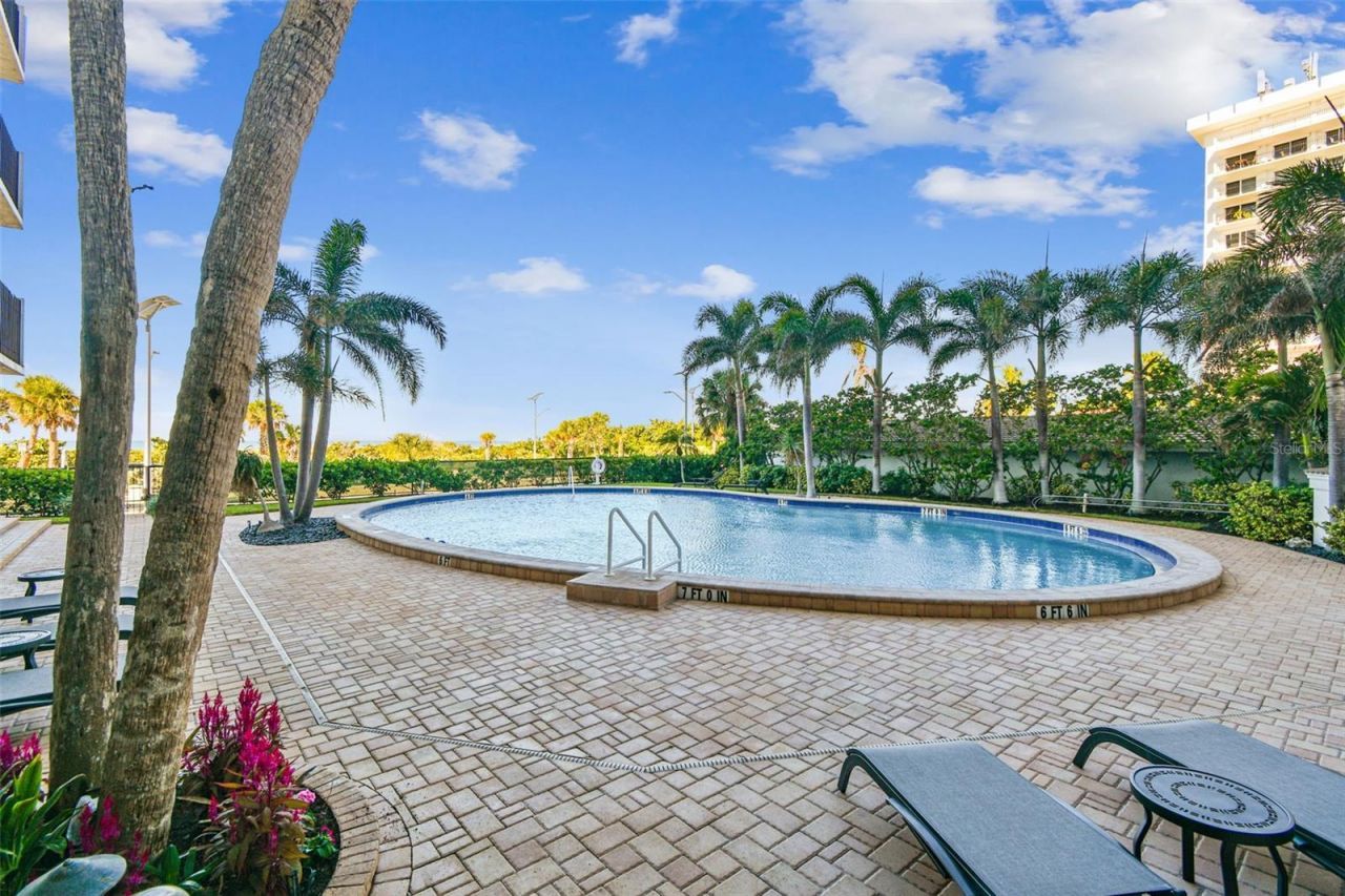 101 Benjamin Franklin Drive, Unit 61, Sarasota, FL 34236 Photo