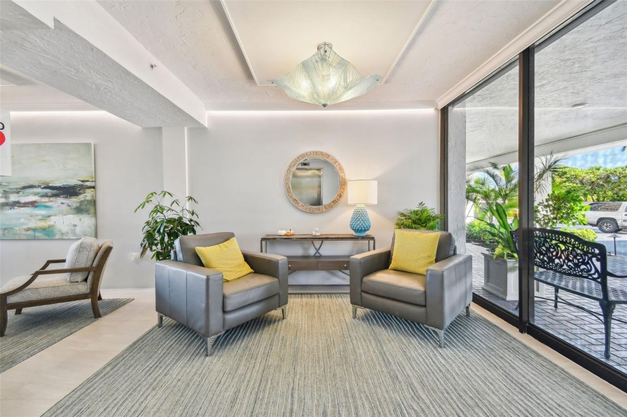 101 Benjamin Franklin Drive, Unit 61, Sarasota, FL 34236 Photo