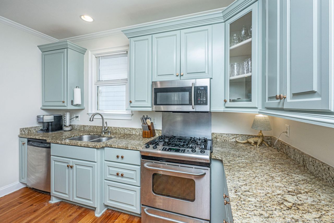 3006 S Shore Drive Photo 19