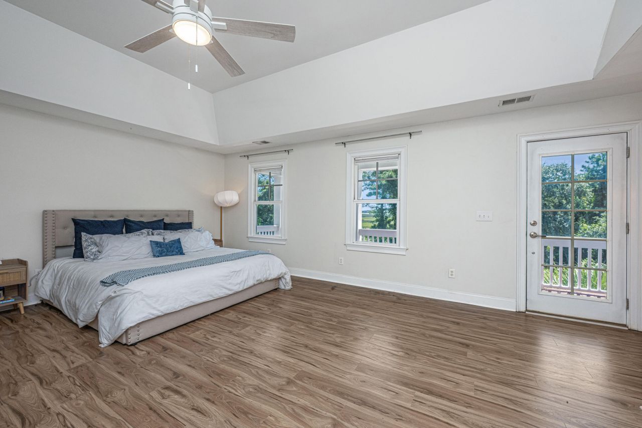 3006 S Shore Drive Photo 20