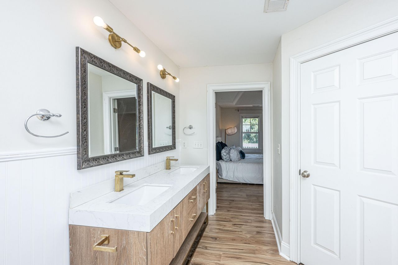 3006 S Shore Drive Photo 27