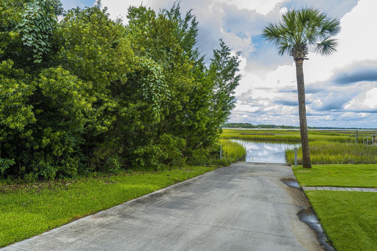 3006 S Shore Drive Photo 56